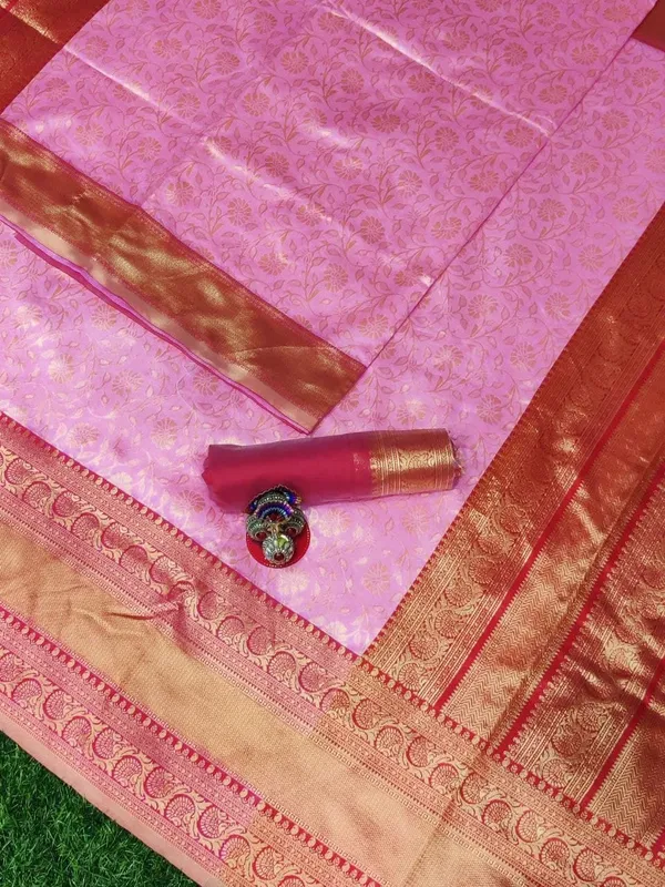 Pink_Embellished_Banarasi_Jacquard_Saree_(Pink)